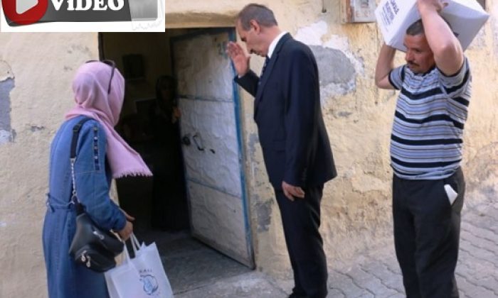 Akçakale’de ihtiyaç sahiplerine yardım dağıtıldı