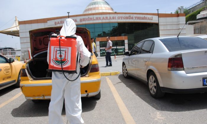 Şanlıurfa’da ticari taksiler dezenfekte ediliyor