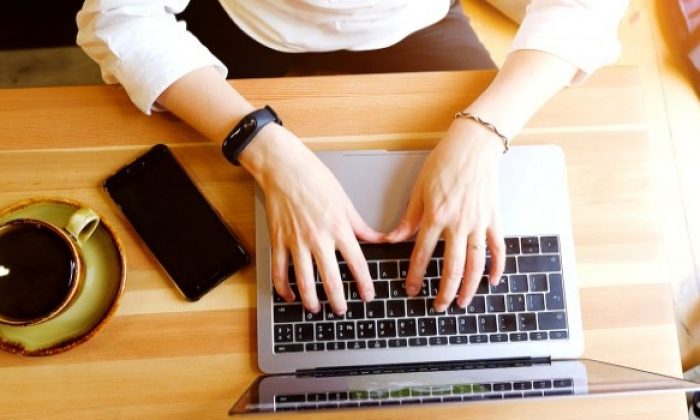 Korona, evden çalışanları da etkiledi: Mutsuzlar!