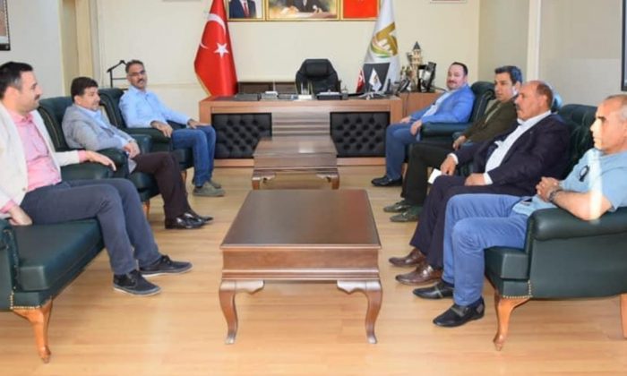 Başkan Kuş, Viranşehir Belediyesini ziyaret etti