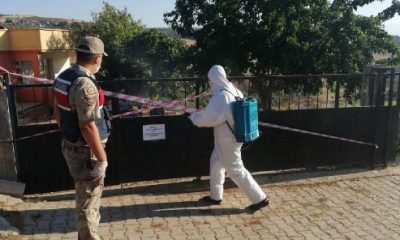 Ailesine yardım için geldi, 42 kişi karantinaya alındı