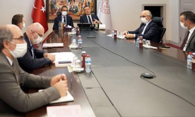 Bakan Selçuk 81 ilin milli eğitim müdürü ile görüştü