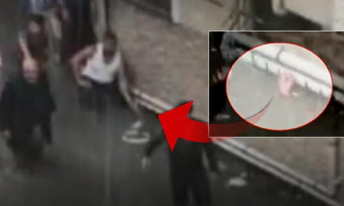 Esenyurt’ta su dolan bodrum kattakileri kurtarma çalışması