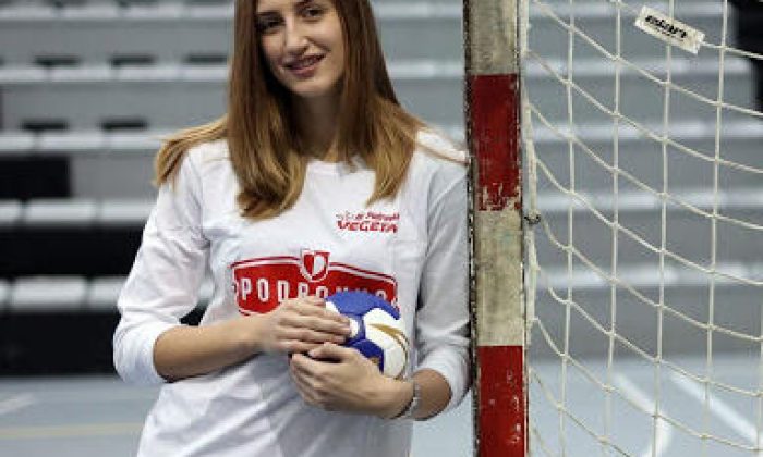 Rus hentbolcu Alena Ikhneva, Türkiye’de oynayacak olmaktan mutlu